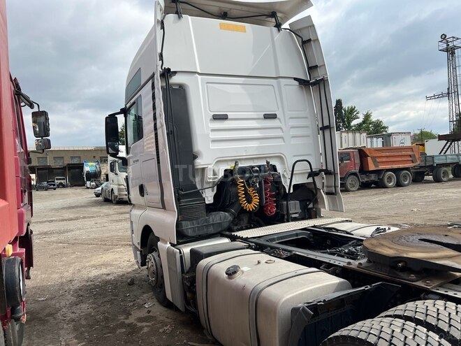 MAN TGA 18.440 2011, 930,000 km - 12.0 l - Gəncə