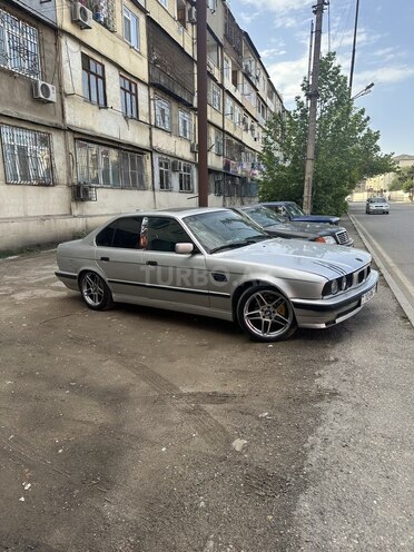 BMW 520 1990, 234,000 km - 2.0 l - Bakı