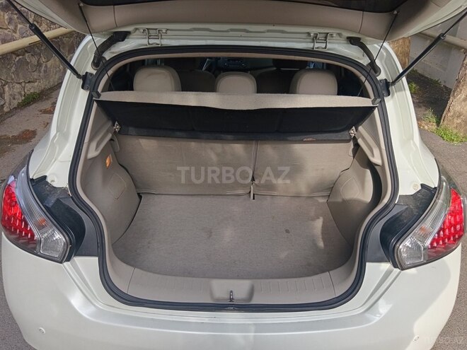 Nissan Tiida 2013, 150,000 km - 1.6 l - Bakı