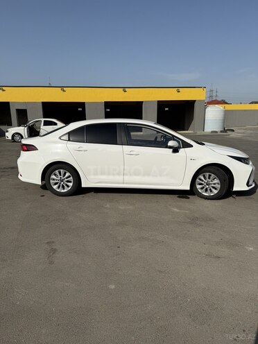 Toyota Corolla 2024, 30,000 km - 1.8 l - Bakı
