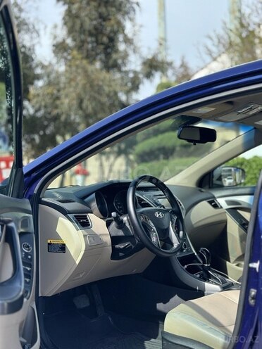 Hyundai Elantra 2014, 134,815 km - 1.8 l - Bakı