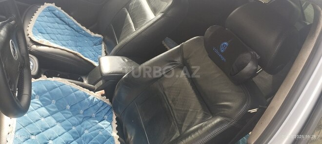 Volkswagen Passat 2002, 351,092 km - 1.8 l - Yevlax