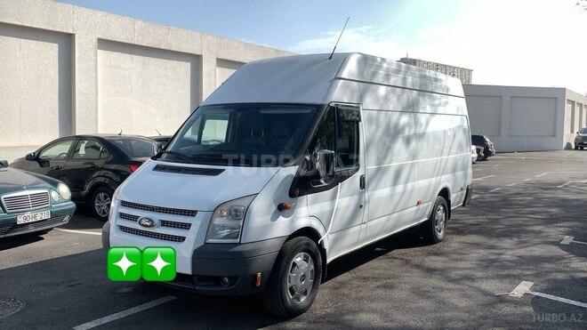 Ford Transit-3