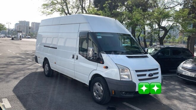 Ford Transit-1