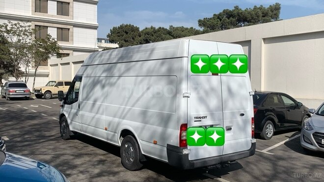 Ford Transit-5