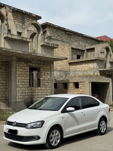 Volkswagen Polo 2013, 294,000 km - 1.6 l - Bakı