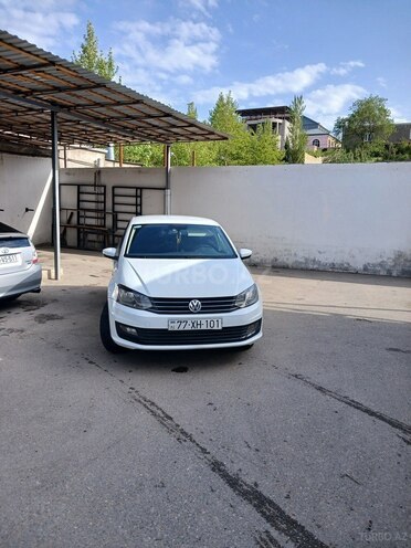 Volkswagen Polo 2019, 220,000 km - 1.6 l - Bakı