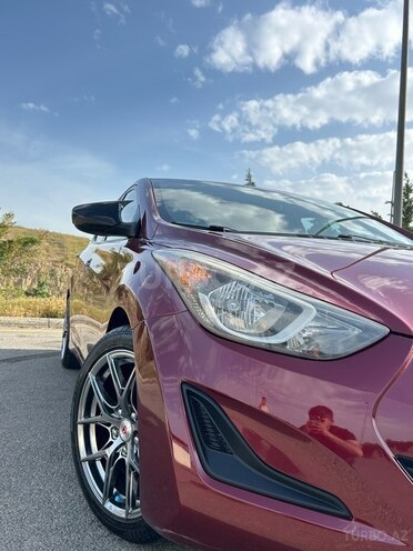 Hyundai Elantra 2015, 123,000 km - 1.8 л - Bakı