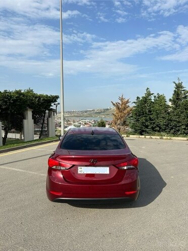 Hyundai Elantra 2015, 123,000 km - 1.8 л - Bakı