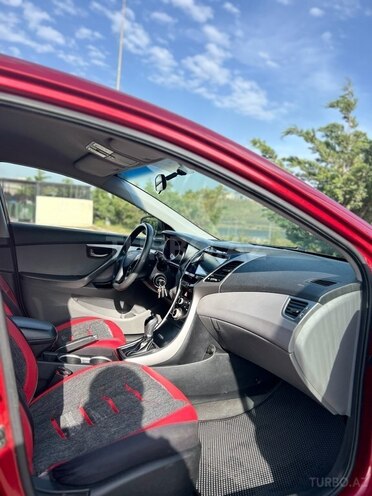 Hyundai Elantra 2015, 123,000 km - 1.8 л - Bakı