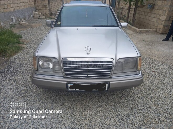 Mercedes E 220 1995, 604,532 km - 2.2 l - Bakı