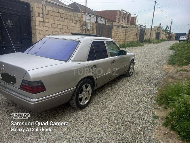 Mercedes E 220 1995, 604,532 km - 2.2 l - Bakı