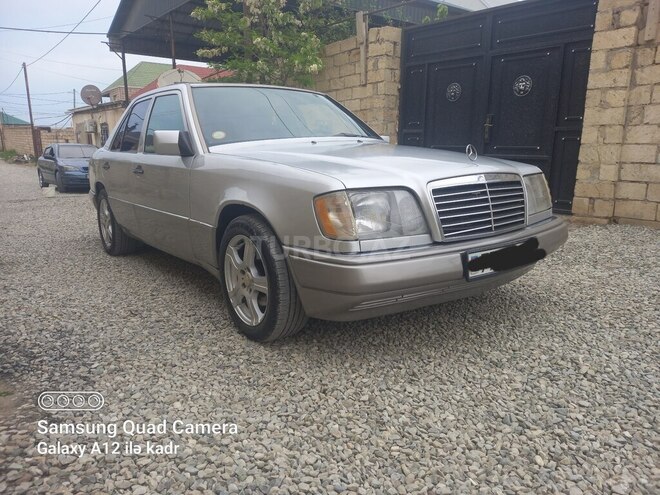 Mercedes E 220 1995, 604,532 km - 2.2 l - Bakı
