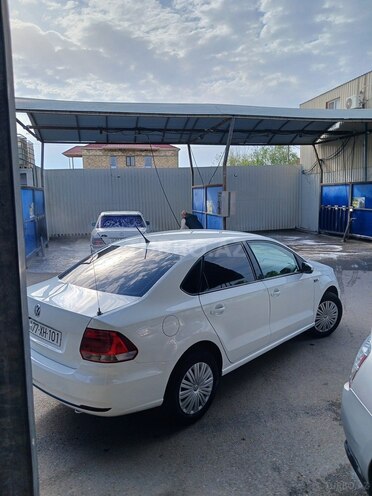 Volkswagen Polo 2019, 220,000 km - 1.6 l - Bakı
