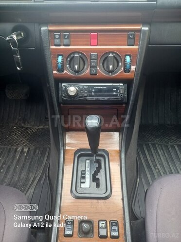 Mercedes E 220 1995, 604,532 km - 2.2 l - Bakı