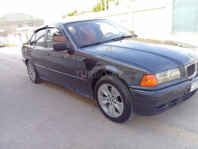 BMW 320 1994, 250,000 km - 2.0 л - Sumqayıt