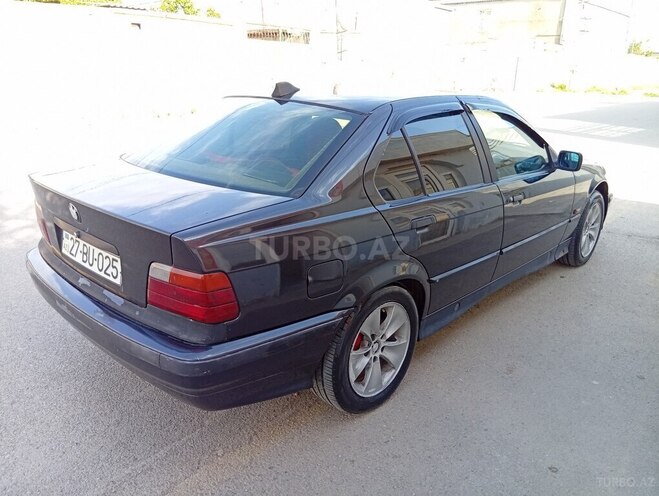 BMW 320 1994, 250,000 km - 2.0 л - Sumqayıt