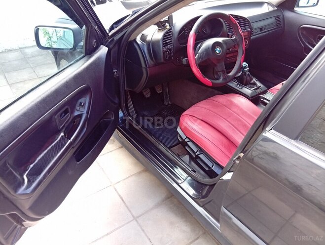 BMW 320 1994, 250,000 km - 2.0 л - Sumqayıt