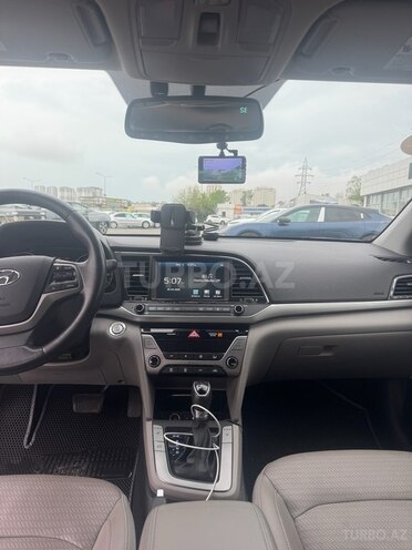 Hyundai Elantra 2016, 144,519 km - 2.0 l - Bakı