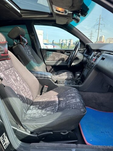 Mercedes E 320 1998, 464,186 km - 3.2 l - Bakı