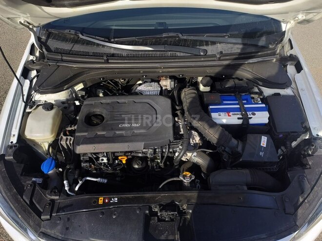 Hyundai Avante 2015, 198,001 km - 1.6 л - Bakı