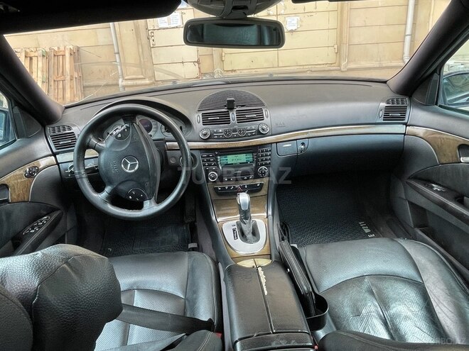 Mercedes E 320 2002, 299,321 km - 3.2 l - Bakı