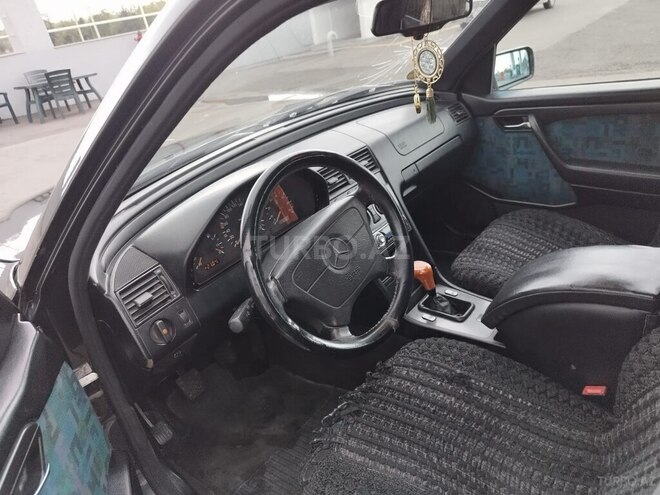Mercedes C 200 1997, 450,000 km - 2.0 l - Ağcabədi