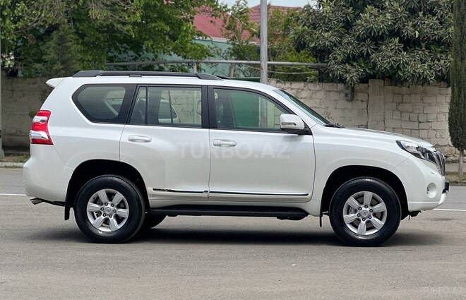 Toyota Land Cruiser Prado 2013, 120,000 km - 2.7 л - Bakı