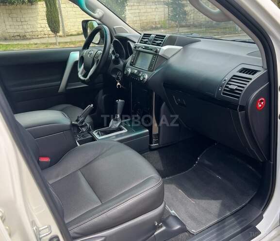 Toyota Land Cruiser Prado 2013, 120,000 km - 2.7 л - Bakı