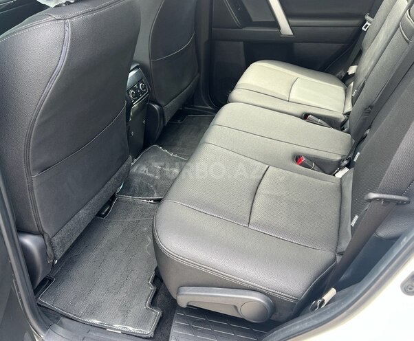 Toyota Land Cruiser Prado 2013, 120,000 km - 2.7 л - Bakı