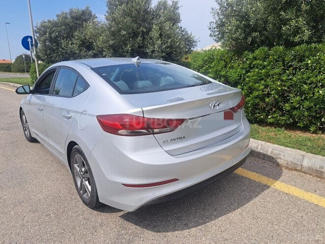 Hyundai Elantra 2016, 140,000 km - 2.0 l - Bakı