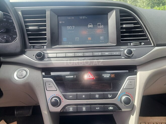 Hyundai Elantra 2016, 140,000 km - 2.0 l - Bakı