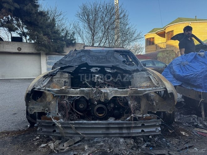 Ford Mustang 2012, 90,000 km - 3.7 l - Bakı