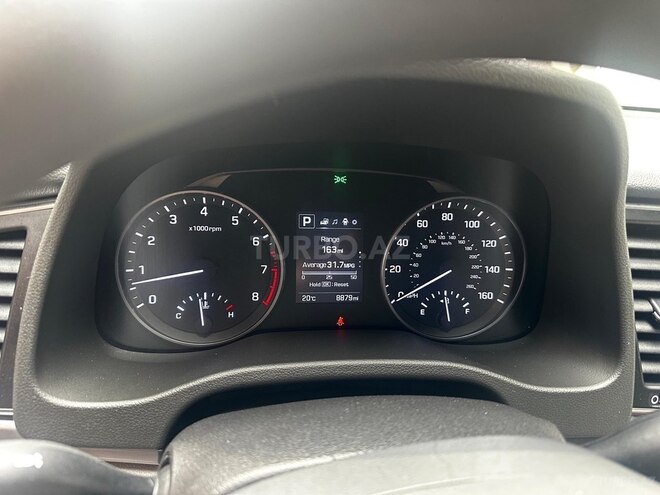 Hyundai Elantra 2017, 8,800 km - 2.0 l - Bakı