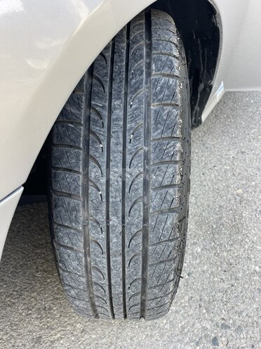 Hyundai Elantra 2009, 250,000 km - 1.6 л - Bakı