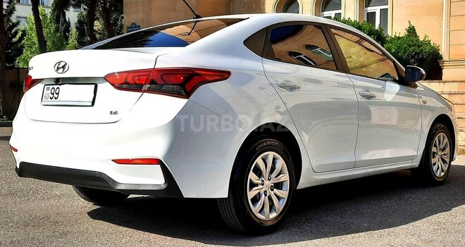 Hyundai Accent 2018, 90,000 km - 1.6 l - Bakı