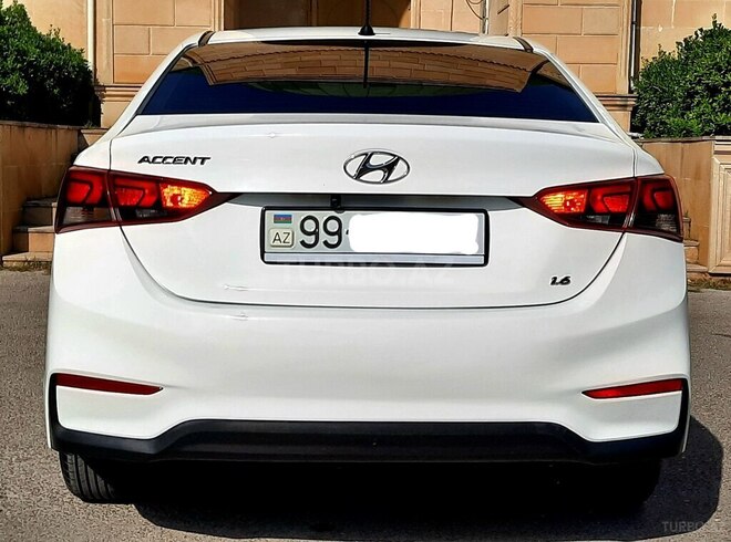 Hyundai Accent 2018, 90,000 km - 1.6 l - Bakı