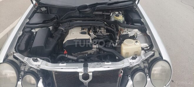 Mercedes E 200 2000, 221,000 km - 2.0 l - Mingəçevir