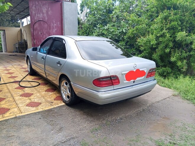 Mercedes E 230 1996, 410,000 km - 2.3 l - Gəncə