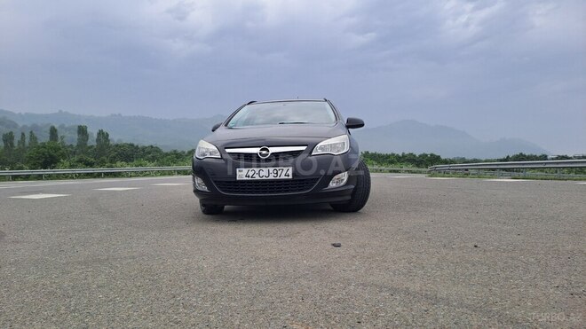 Opel Astra 2011, 206,065 km - 1.4 l - Lənkəran