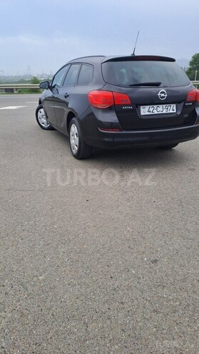 Opel Astra 2011, 206,065 km - 1.4 l - Lənkəran