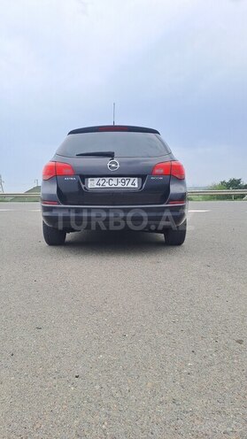 Opel Astra 2011, 206,065 km - 1.4 l - Lənkəran