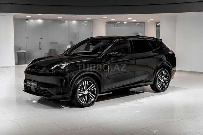 Lynk & Co 08-1