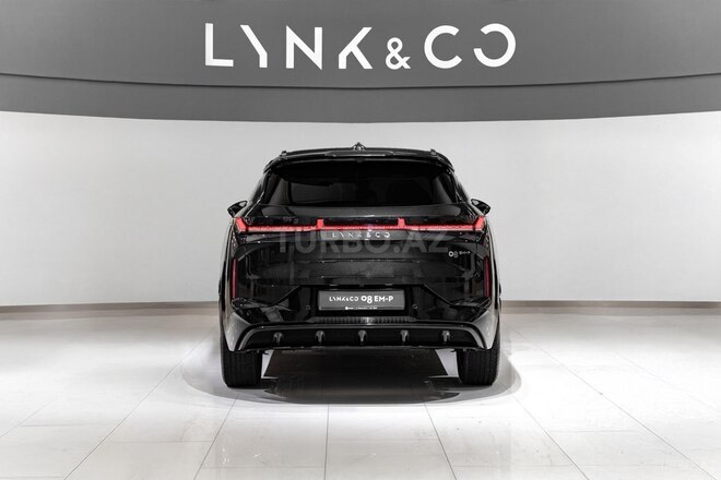 Lynk & Co 08-5