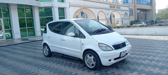 Mercedes A 160 2002, 299,000 km - 1.6 l - Bakı