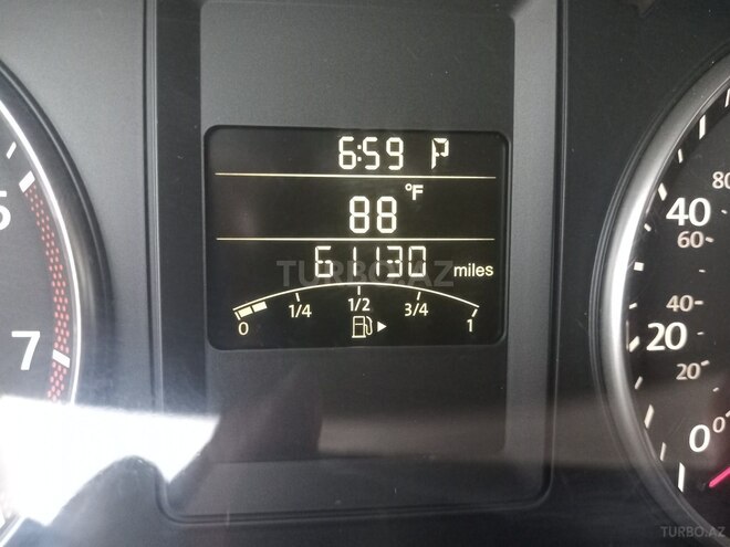 Volkswagen Jetta 2011, 98,379 km - 2.5 l - Bakı