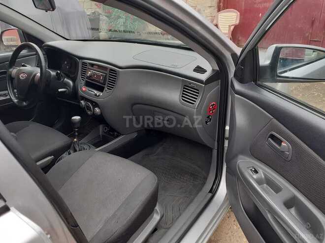 Kia Rio 2007, 380,000 km - 1.5 л - Biləsuvar