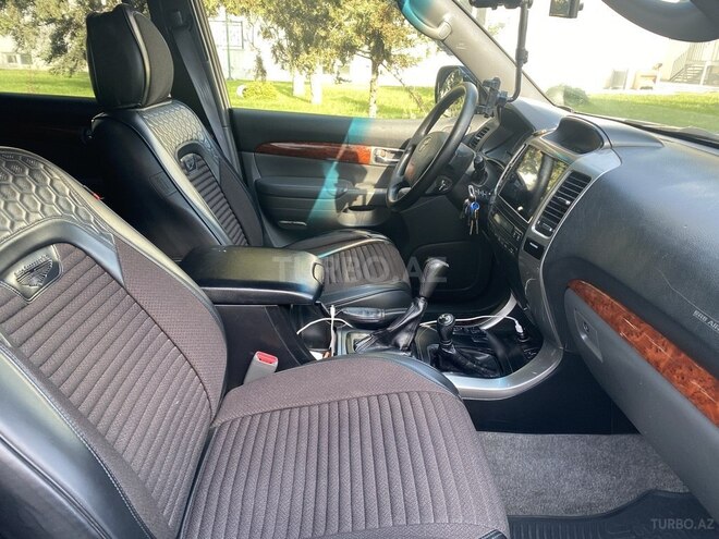 Toyota Land Cruiser Prado 2005, 320,000 km - 4.0 л - Bakı