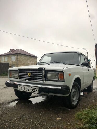 LADA (VAZ) 2107 2005, 31,676 km - 1.6 l - Quba