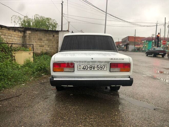 LADA (VAZ) 2107 2005, 31,676 km - 1.6 l - Quba